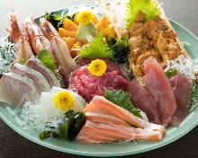 Assorted sashimi