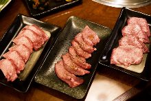 Beef tongue seasoned with salt