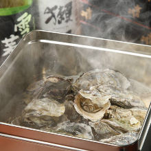 Shellfish steamed with sake