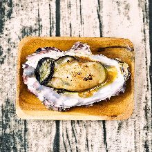 Unsalted grilled oyster