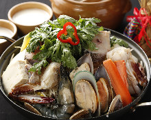 Seafood hotpot
