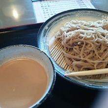 Chilled buckwheat noodles without broth