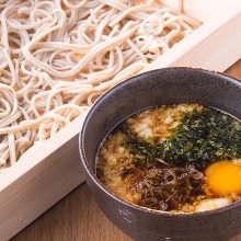 Buckwheat noodles with a raw egg