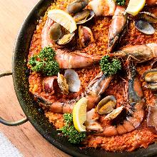 Seafood paella