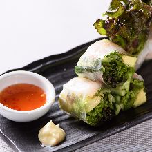 Fresh shrimp and avocado spring roll