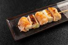 Negima (green onion pieces and chicken)