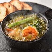 Octopus and shrimp ajillo