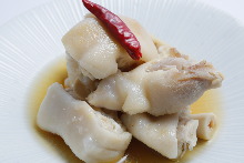 Tonsoku (pig's trotters)