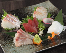 Assorted sashimi