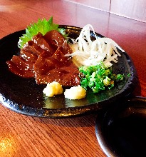 Horse liver sashimi