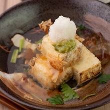 Deep-fried tofu in broth