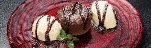 Fondant au chocolat (lava cake)