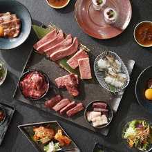 8,000 JPY Course (17 Items)