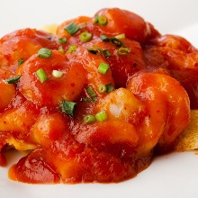 Stir-fried shrimp in chili sauce