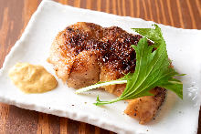 Sanzoku-yaki (large fried chicken)