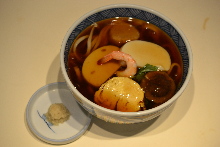 Udon with fish cake