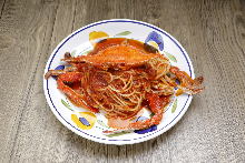 Creamy crab tomato pasta