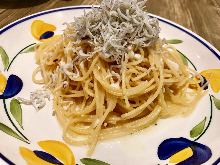 Whitebait peperoncino