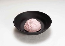 Strawberry ice cream