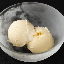 Vanilla ice cream