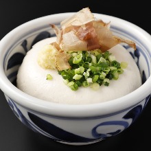 Yosedofu (fresh tofu)