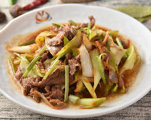 Stir-fried lamb with Japanese leek