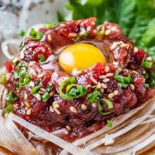 Horse meat tartare