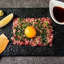 Seared wagyu beef tartare