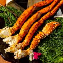 Red king crab shoulder