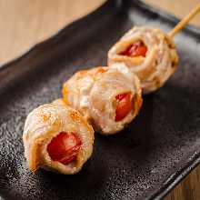 Grilled bacon and tomato skewer