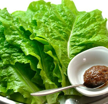 Sangchu (Korean stem lettuce)