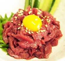 Horse meat tartare