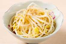 Bean sprouts namul (Korean seasoned bean sprouts)