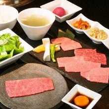 3,800 JPY Course (5 Items)