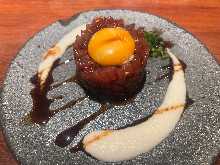 Tuna Yukhoe with Grated Yam and Barley Rice