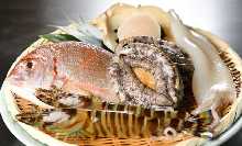 Live abalone teppanyaki