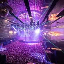 2Hour Free Flow drink/VIP SEAT