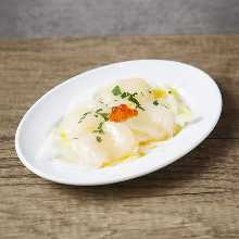 Scallop carpaccio