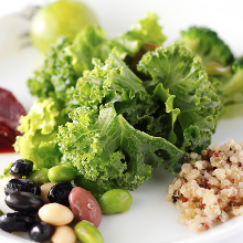 All-you-can-eat salad