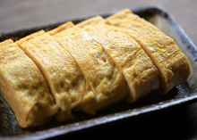 Japanese-style rolled omelet