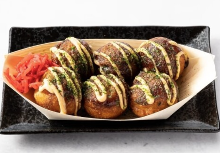 Takoyaki (octopus balls)