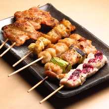 Assorted grilled chicken skewers, 5 kinds
