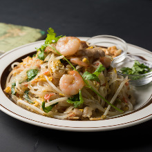 Pad thai