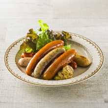 Assorted 6 kinds of sausages
