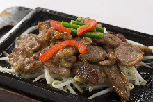 Mongolian mutton barbecue ("Jingisukan"), teppanyaki-style