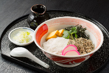 Chilled buckwheat noodles with grated yam