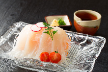 Squid sashimi cut into fine strips