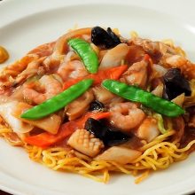 Yakisoba noodles with seafood ankake sauce