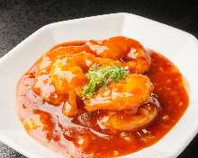 Stir-fried shrimp in chili sauce