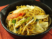 Yakisoba noodles